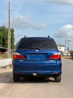 Toyota Avensis 2007 Blue