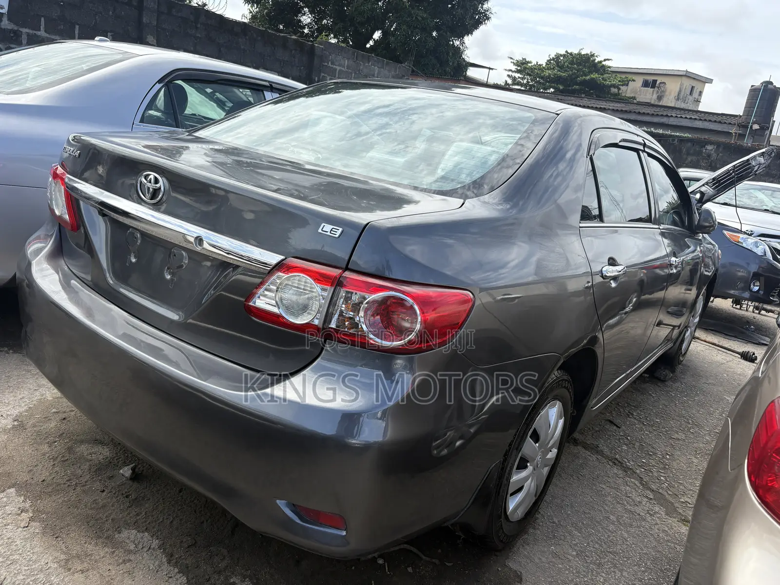 Toyota Corolla 2012 Gray