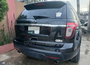 Ford Explorer 2014 Black