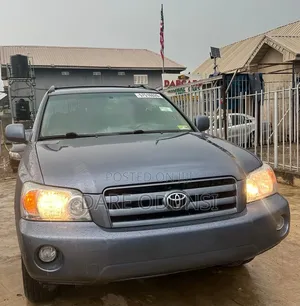 Toyota Highlander Limited V6 2005 Blue