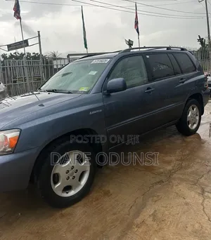 Toyota Highlander Limited V6 2005 Blue