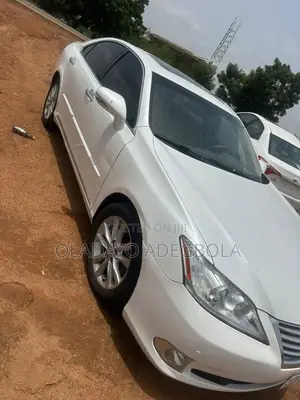 Lexus ES 350 2011 White