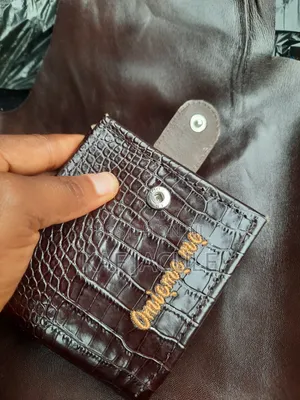 Unisex Leather Wallet