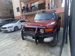 Toyota FJ Cruiser Base 4x4 2008 Red