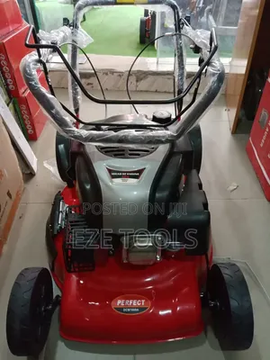 Engine Mower Machine