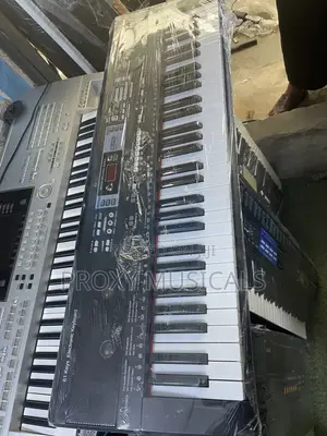 61-Key Portable Electronic Piano Keyboard