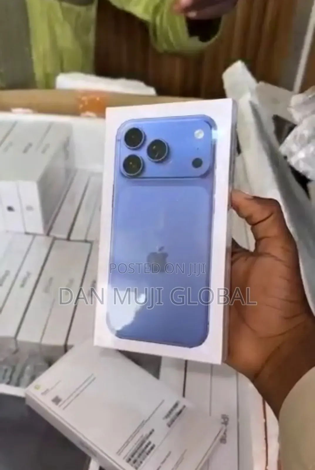 New Apple iPhone 18 Pro Max 256 GB Blue