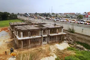 2bdrm Apartment in Omole Phase 2, Ikeja for sale