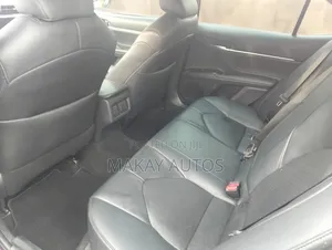 Toyota Camry XSE FWD (2.5L 4cyl 8AM) 2018 Burgundy