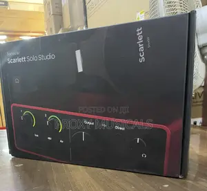 Scarlett Focusrite Solo Studio 4th Generation Recording Bundle