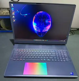 Laptop Dell 64GB Intel Core Ultra 9 SSD 2T