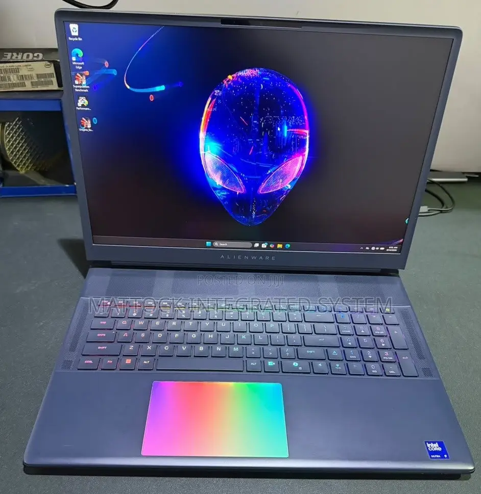 Laptop Dell 64GB Intel Core Ultra 9 SSD 2T