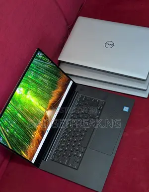Laptop Dell Precision 5530 16GB Intel Core i7 SSD 512GB