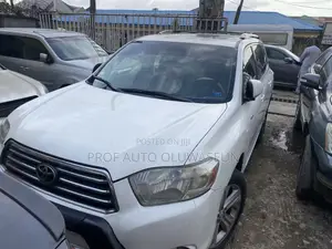 Toyota Highlander Limited 2008 White