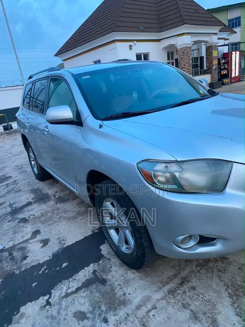 Toyota Highlander 2008 Silver