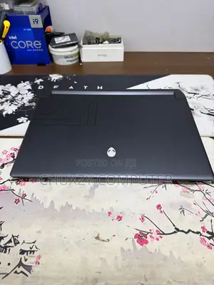 Laptop Alienware m17 R5 32GB AMD Ryzen 9 SSD 1T
