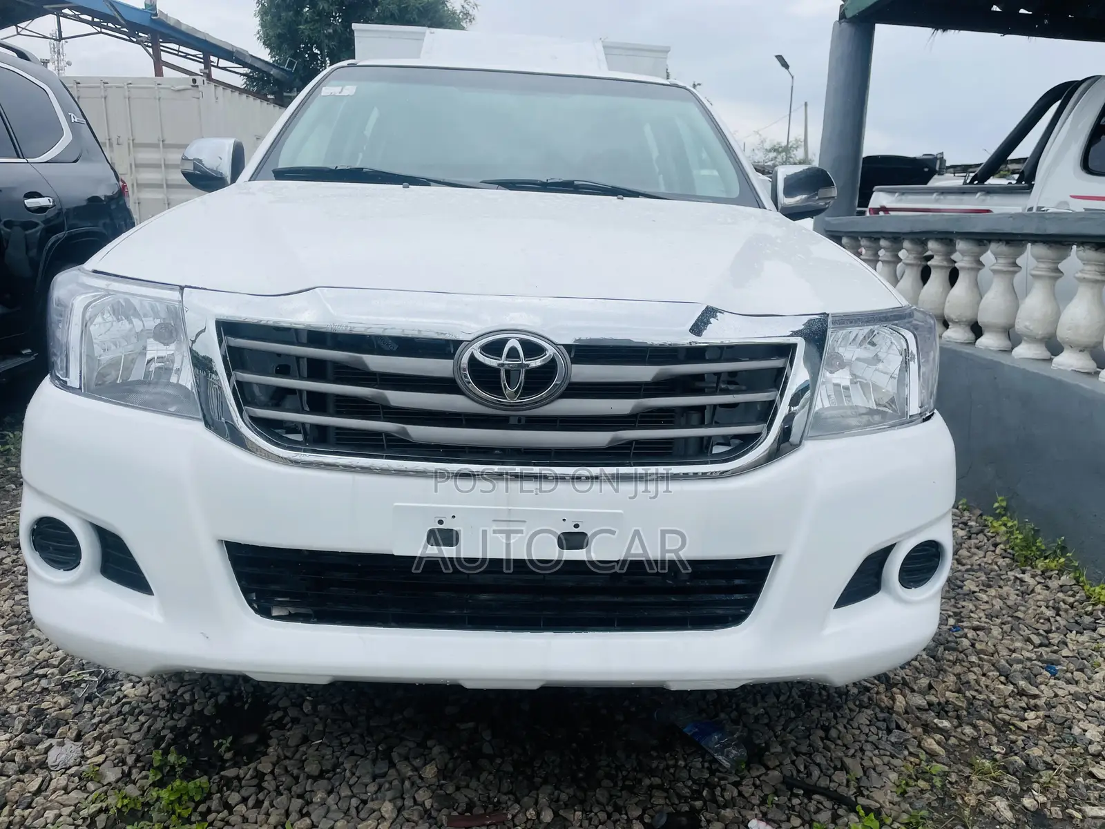 Toyota Hilux 2013 White