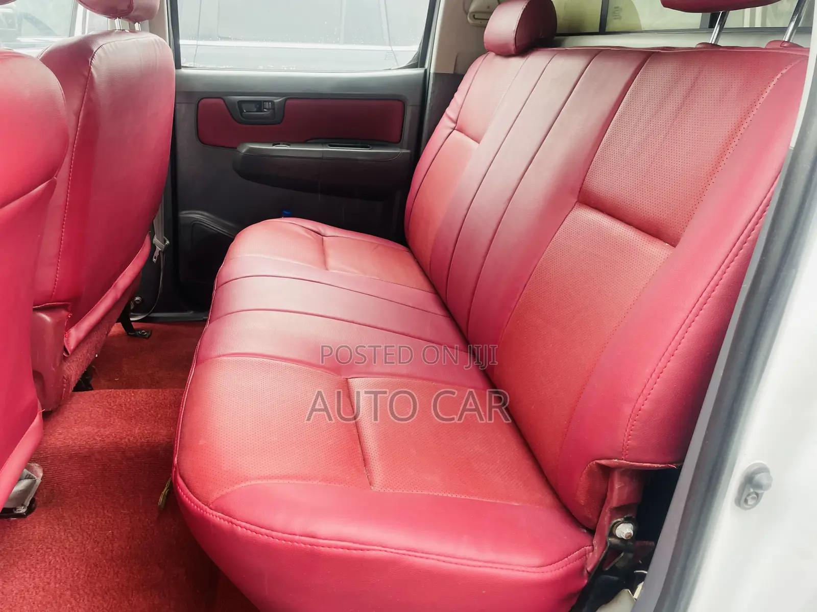 Toyota Hilux 2013 White