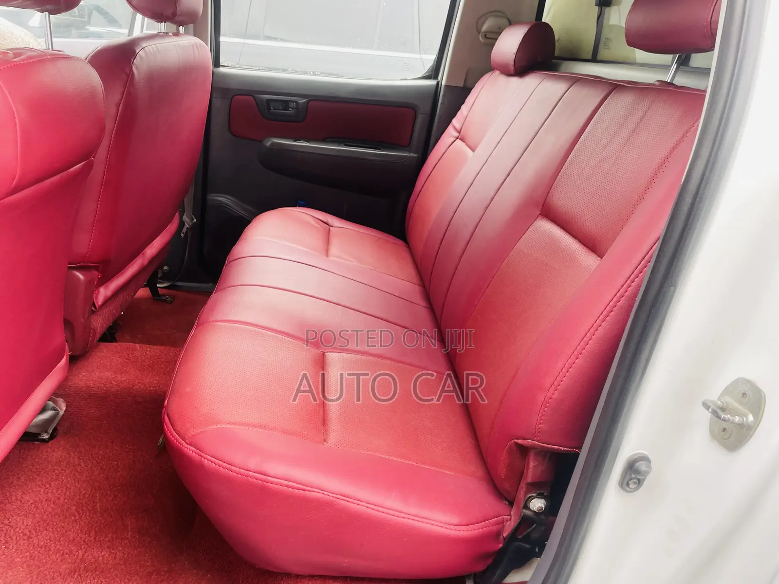 Toyota Hilux 2013 White