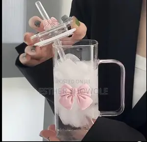 Arsthetic Cup