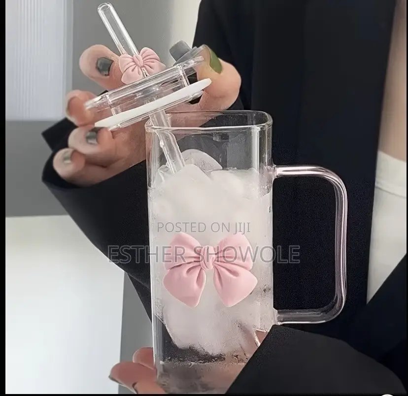 Arsthetic Cup