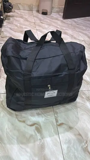 Small Traveling Bag — Compact, Stylish Convenient
