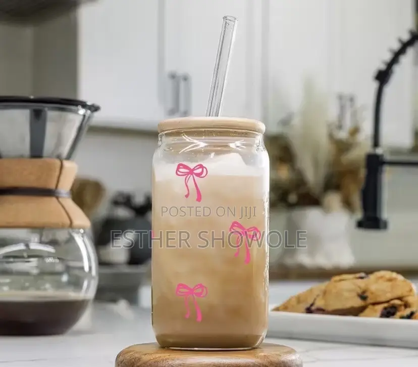 Aesthetic Ribbed Ass Cup