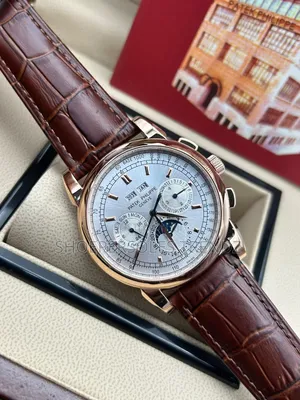 Phillipe Patek Leather Chronograph Wrist Watch With Date Indicator