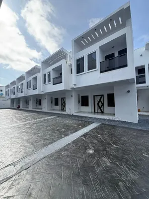 3bdrm Duplex in Lekki Phase 1 for sale