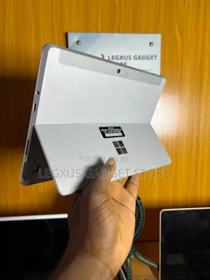 Laptop Microsoft Surface Go 2 4GB Intel Core i5 SSD 60GB