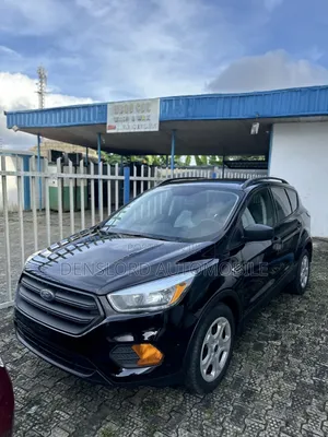 Ford Escape S FWD 2017 Black