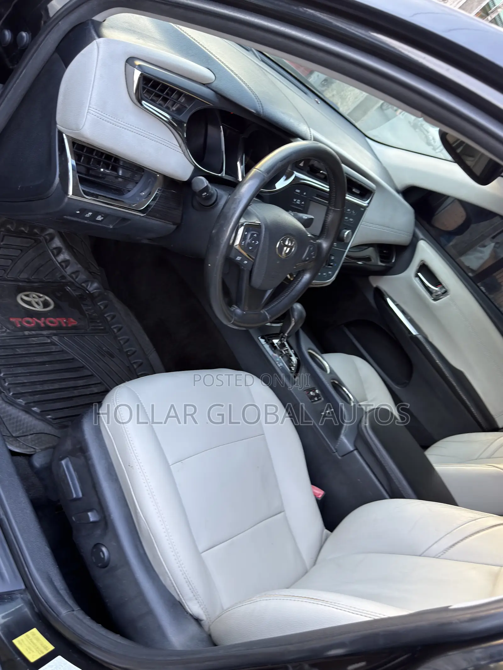 Toyota Avalon 2014 Black