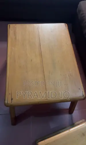 Retro Style Table and Coffee Table