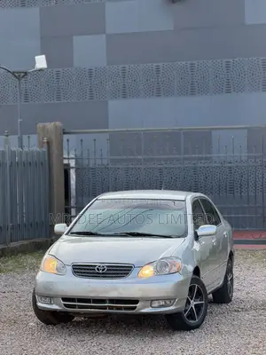 Toyota Corolla 2004 Silver