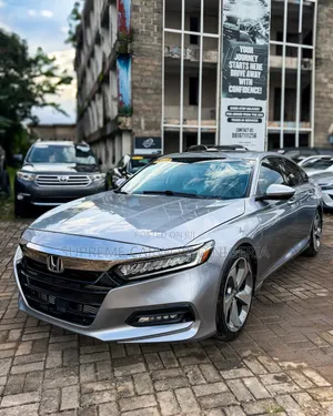 Honda Accord Touring 2018 Silver
