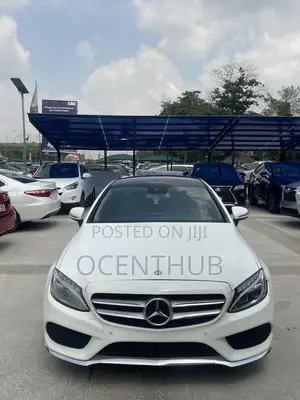 Mercedes-Benz C300 Base 4Matic Coupe AWD (2.0L 4cyl 7A) 2017 White