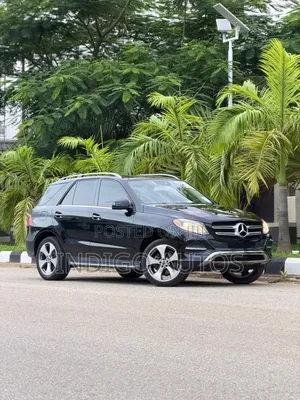 Mercedes-Benz GLE-Class GLE 350 2018 Blue