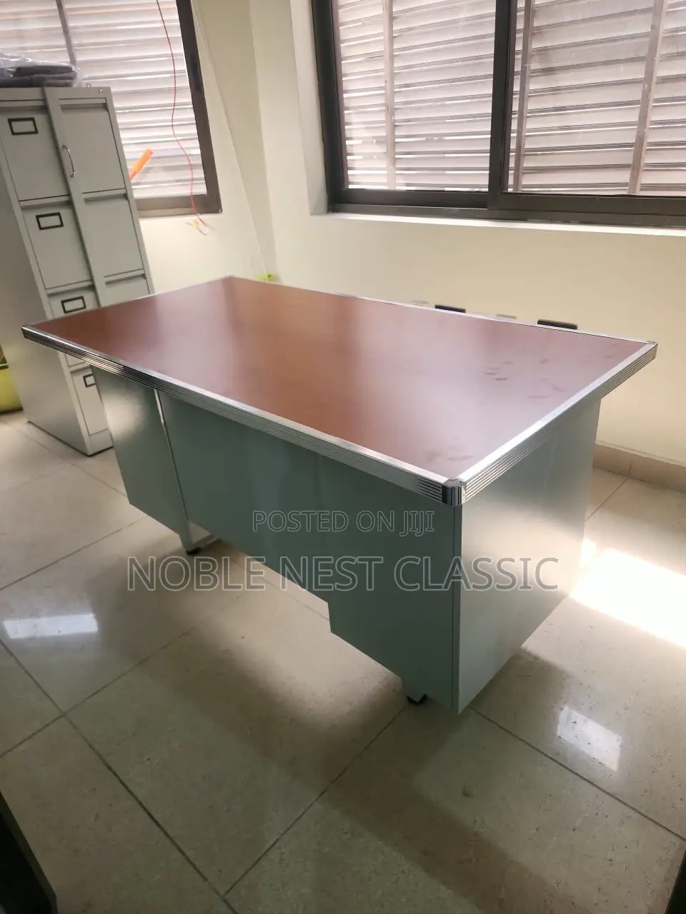 Office Table/Desk (5ft)