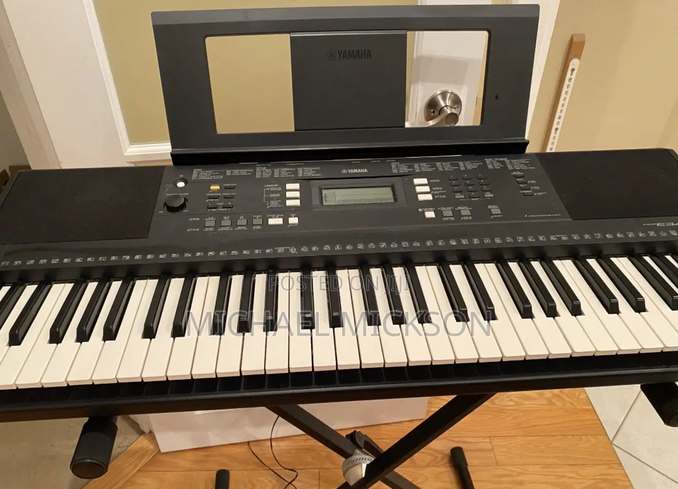 Yamaha PSR E343