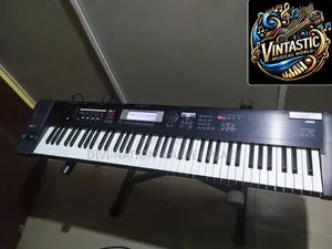 Korg Triton TR76