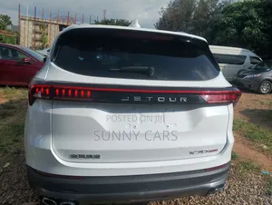 Jetour X70 Plus 2025 White