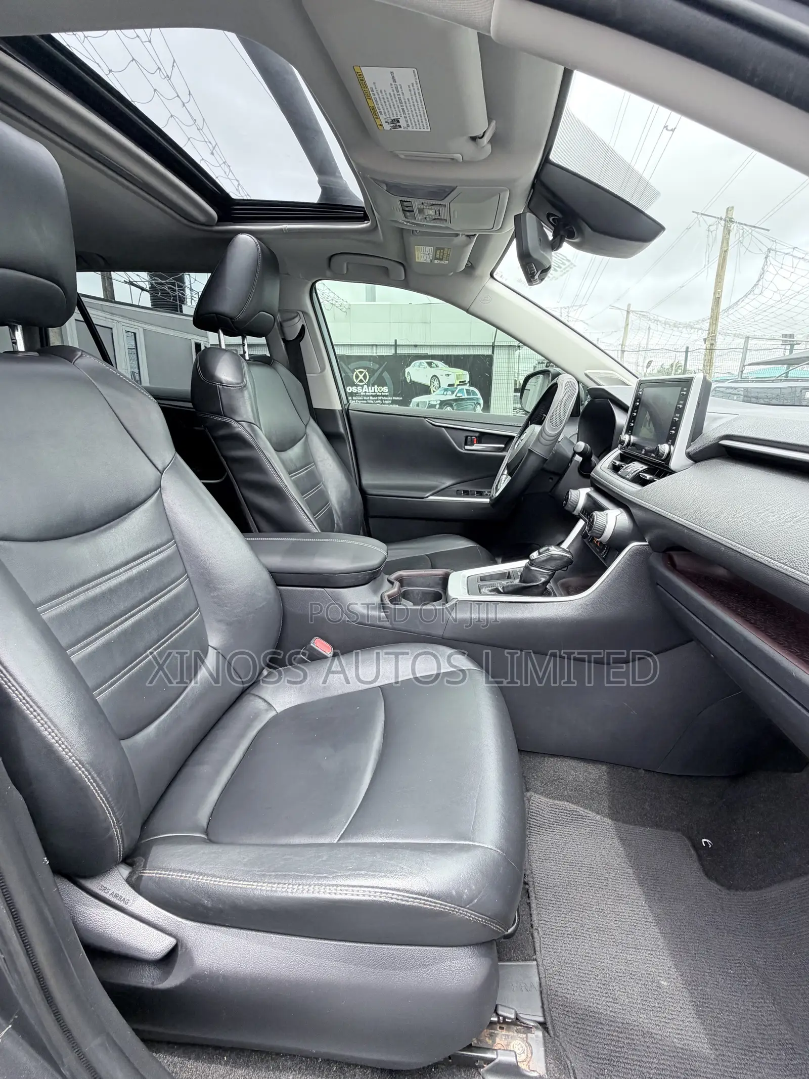 Toyota RAV4 Limited AWD 2020 Gray