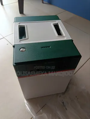 All in 1 Solar Generator