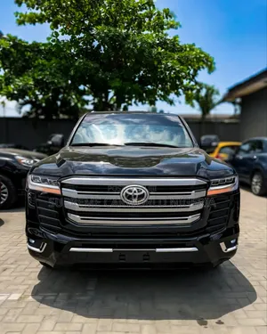 Toyota Land Cruiser 2013 Black