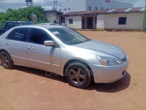 Honda Accord Automatic 2004 Silver