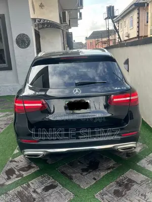 Mercedes-Benz GLC-Class 2016 Black