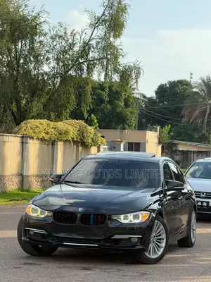 BMW 328i 2013 Black