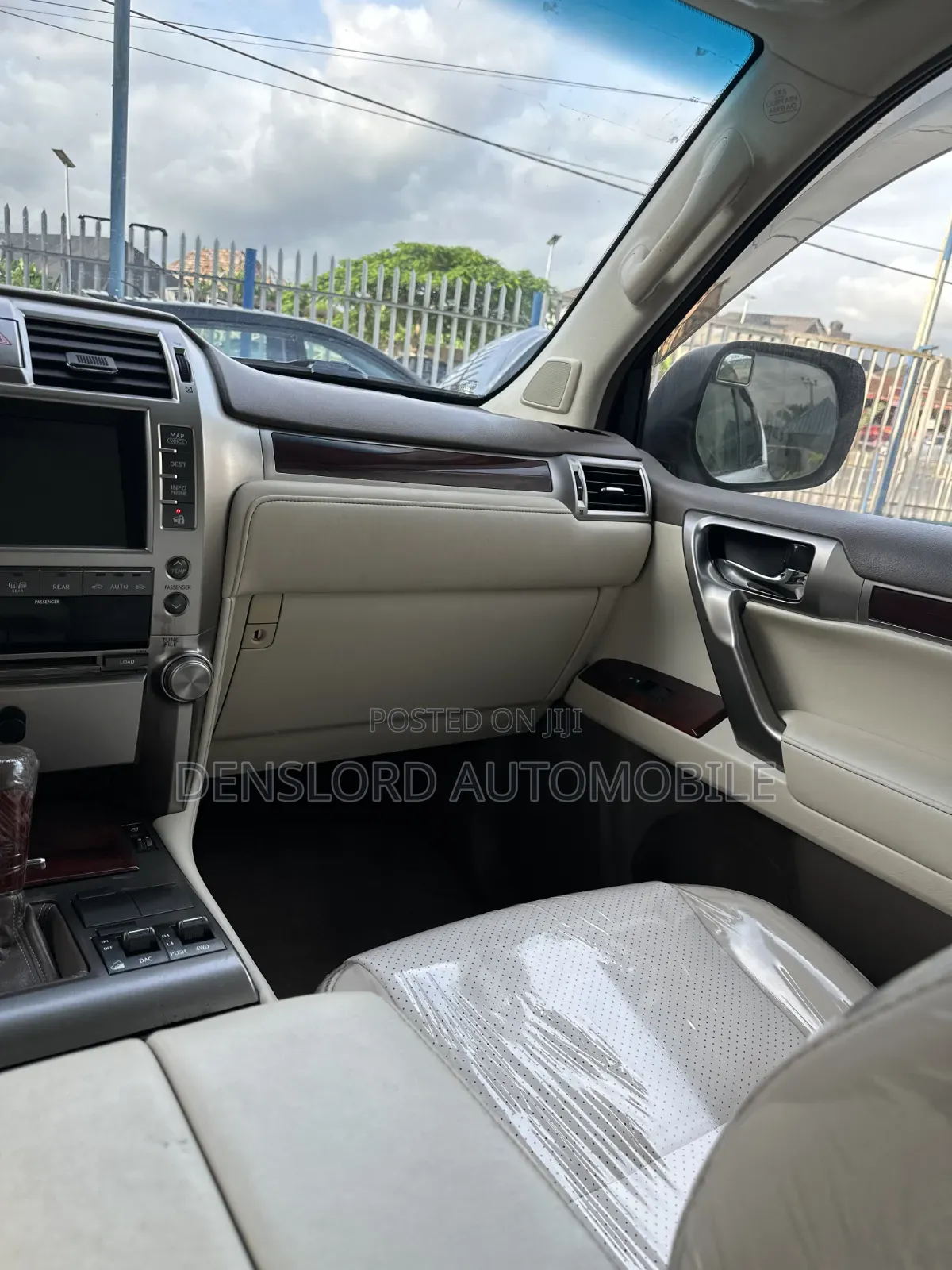 Lexus GX 460 2012 White