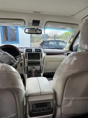 Lexus GX 460 2012 White