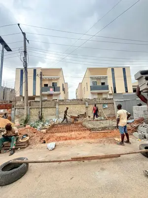 5bdrm Duplex in Omole Phase 1 for sale
